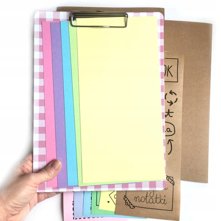 MEGA-zestaw-do-przygotowania-LAPBOOK-3-szt-teczka-teczki-clipboard-A4-kraft-Wiek-dziecka-3-lata.jpg