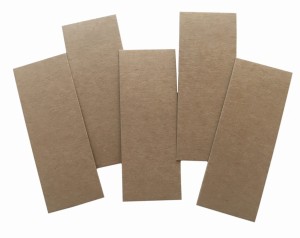 100 szt Kartoniki papierowe karteczki BEZ DZIURKI do stempli 3,4x9 cm